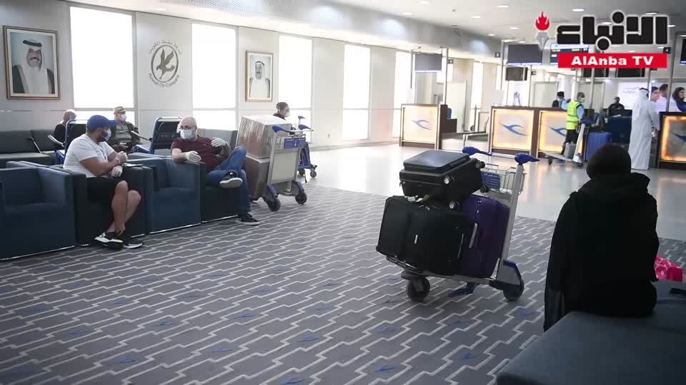 مغادرة ثاني طائرة لبنانية إلى مطار بيروت وعلى متنها 121 راكبا