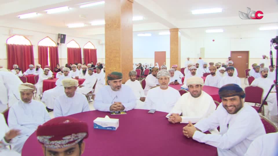 نشرة أخبار اللغة الانجليزية