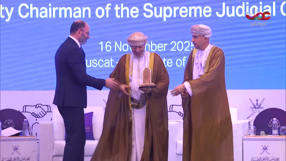 الاخبار باللغة الانجليزية