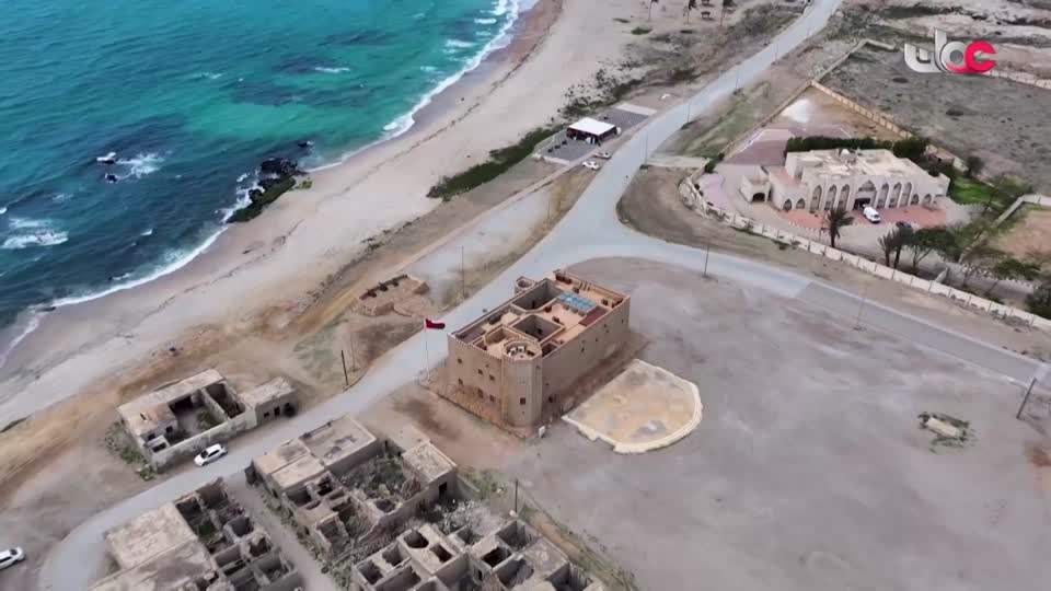 أخبار العاشرة