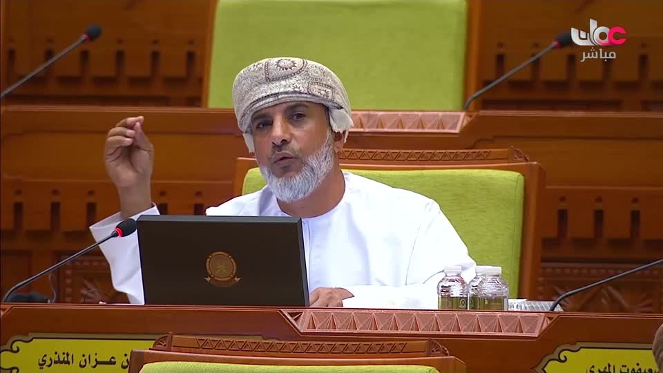 نشرة أخبار العاشرة