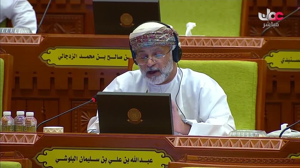 نشرة أخبار العاشرة