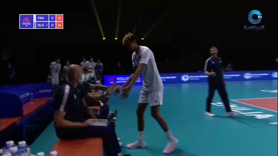 فرنسا × سلوفينيا - دوري الامم لكرة الطائرة 2020