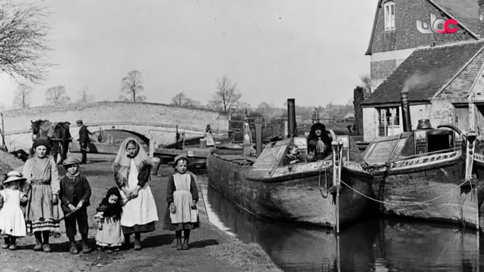 برنامج/الهندسة المعمارية