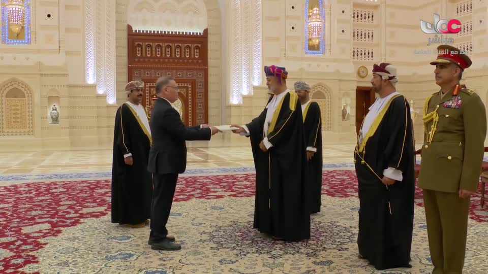 أخبار الواحدة