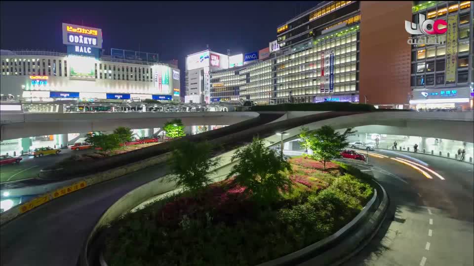 البرنامج الثقافي - العالم لك - الحلقة 8