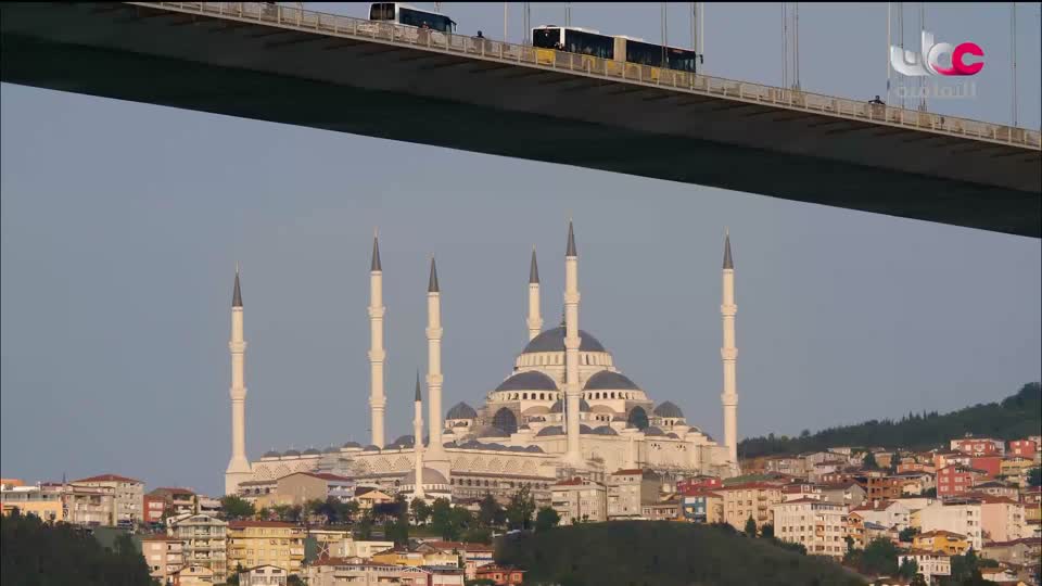 البرنامج الثقافي - العالم لك - الحلقة 7