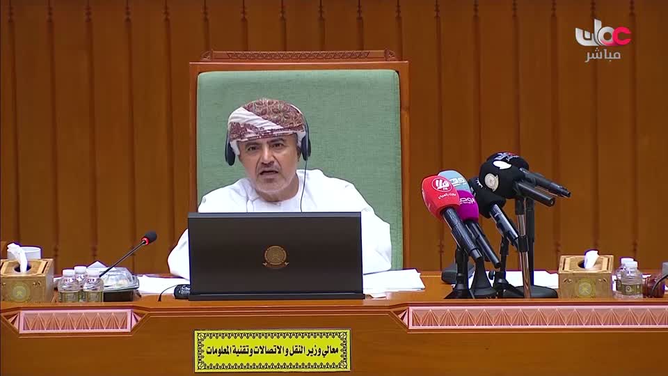 نشرة أخبار العاشرة