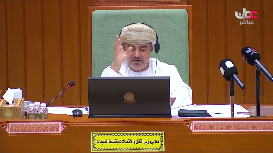 نشرة أخبار العاشرة