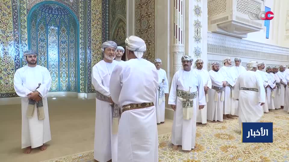 أخبار العاشرة