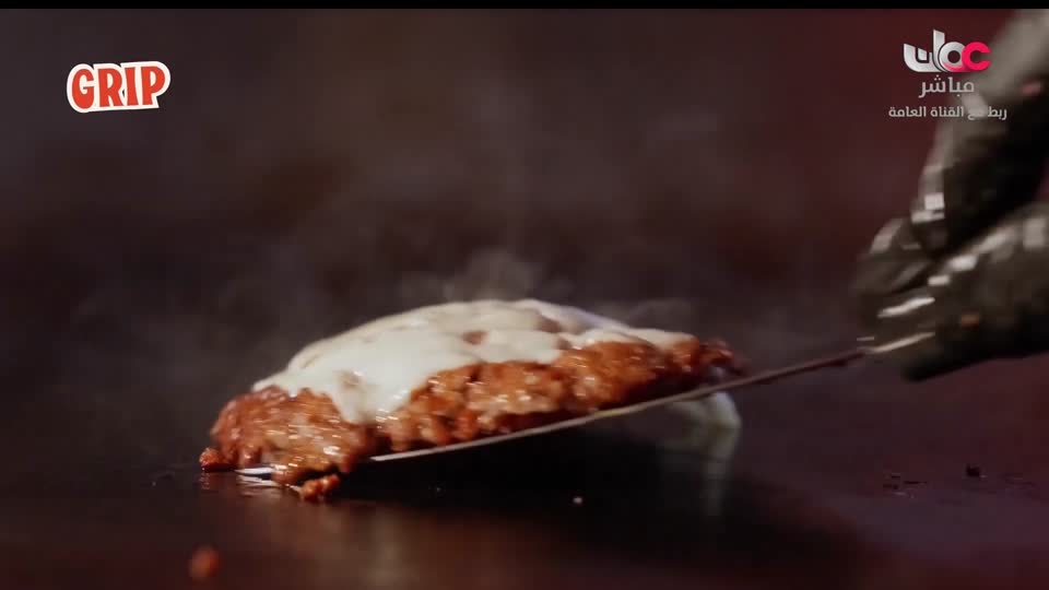 دنيا تانية