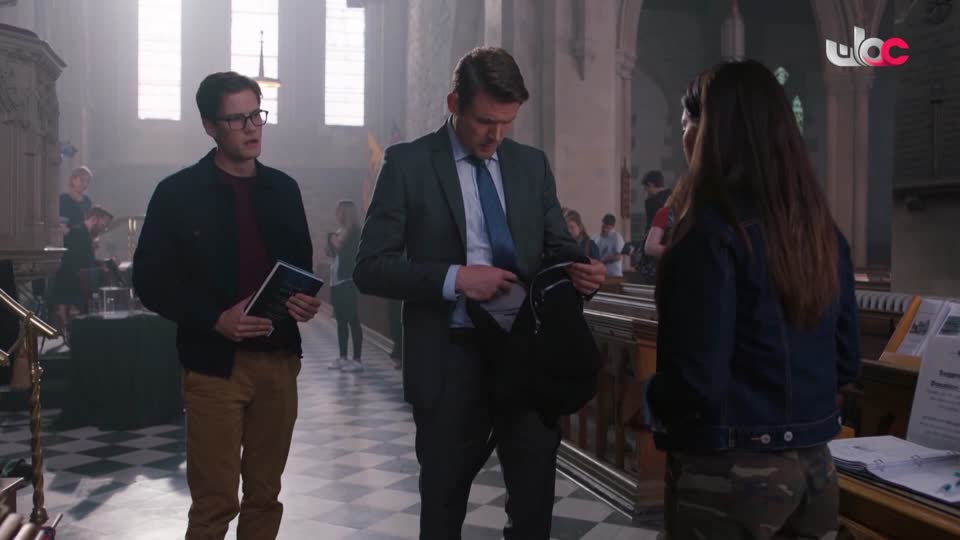 HUDSON AND REX - المسلسل الاجنبي