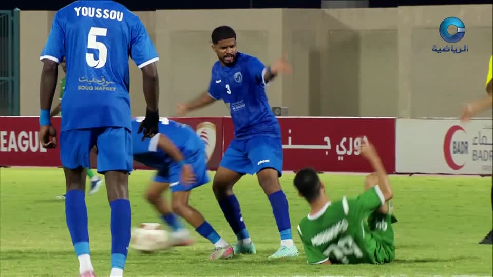 مباراة في كرة اليد (مباشر)