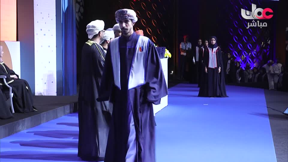 29105058-حفل تخريج طلبة جامعة