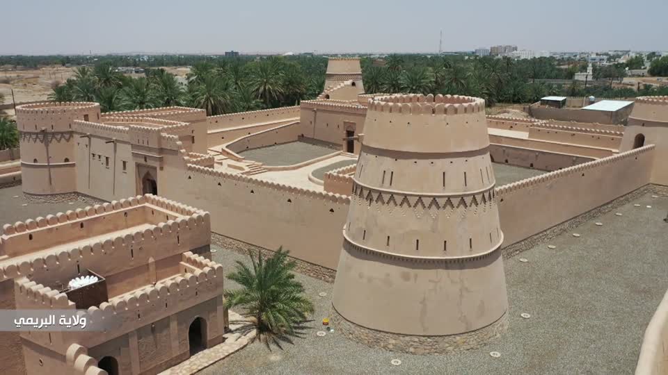 Show details-عمان من السماء - البريمي - محافظة البريمي