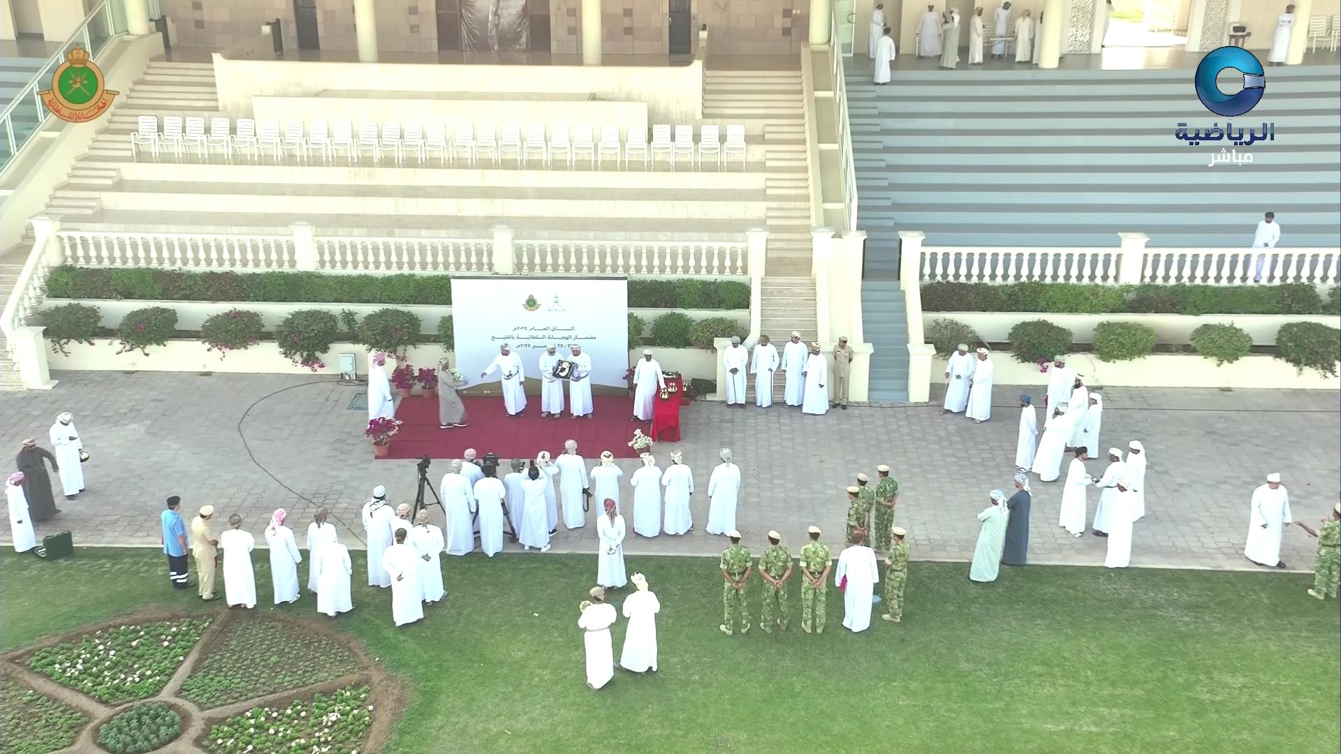 السباق العام لسباقات الهجن الأهلية - ميدان الفليج