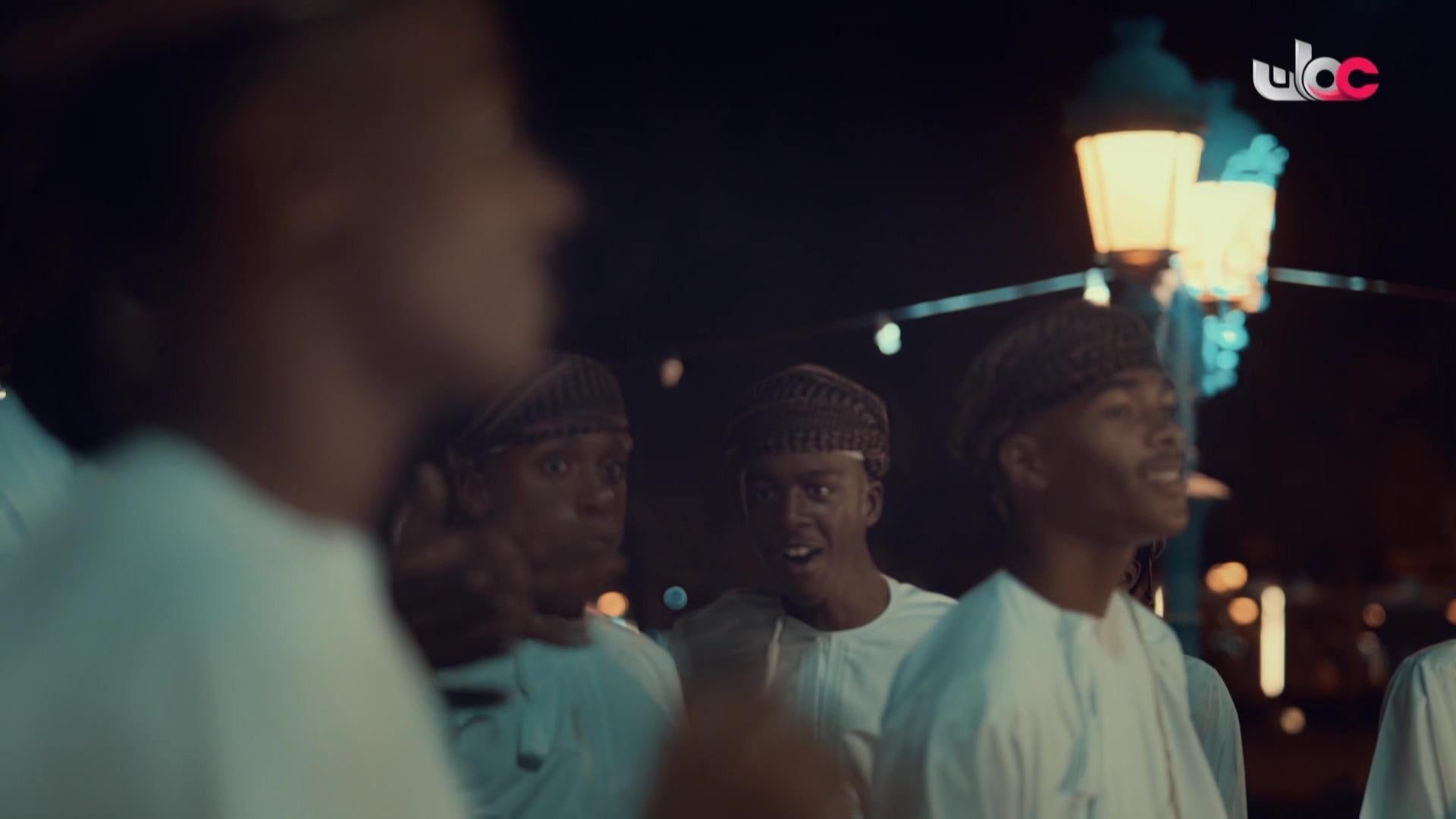 نشرة أخبار اللغة الانجليزية