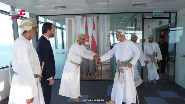 جلالة السلطان المعظم يزور المنطقة الاقتصادية الخاصة بالدقم