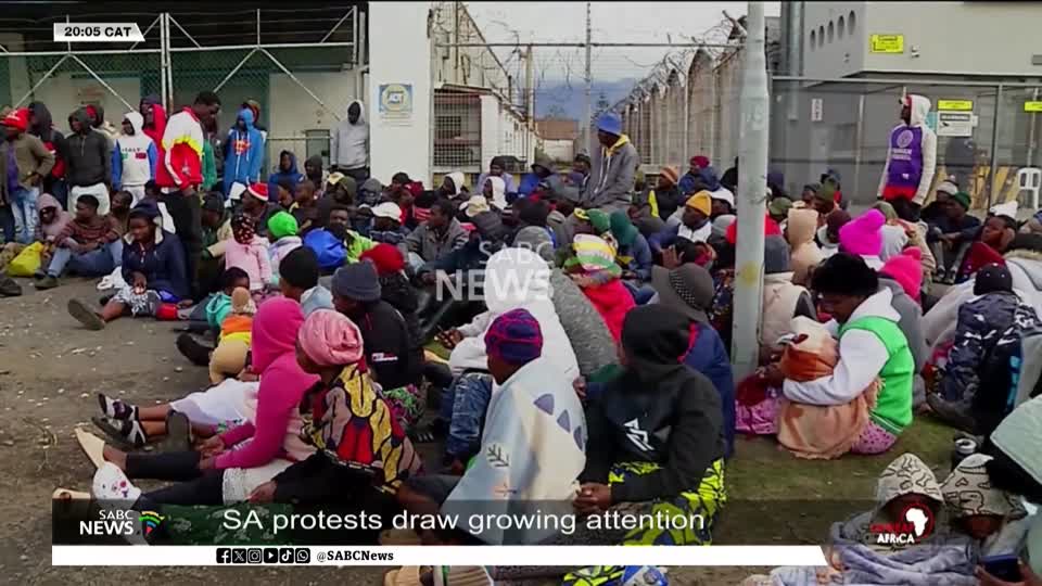 Anti undocumented immigrants protests/ Support for Egypt and Morocco at World Cup