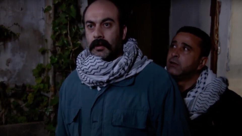 21- ودارت الأيام