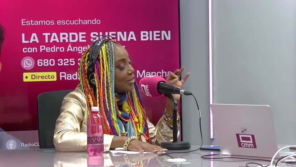 Entrevista a Lucrecia en La Tarde Suena Bien