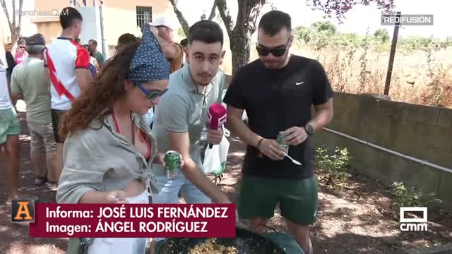 PONLE PEGUITAS