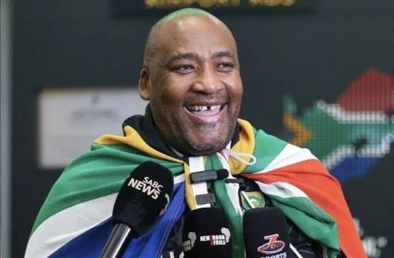 VAR dispute I Minister McKenzie pressures SAFA | Sgwili Gumede weighs in