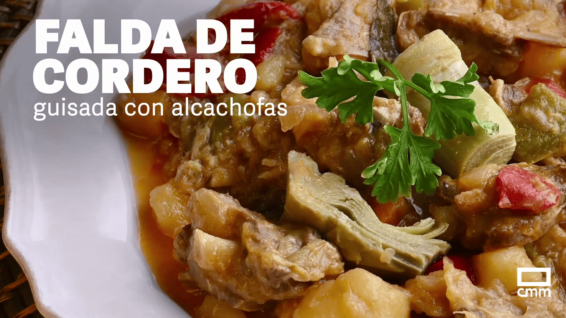 Receta de falda de cordero guisada con alcachofas y bocaditos de manzana asada