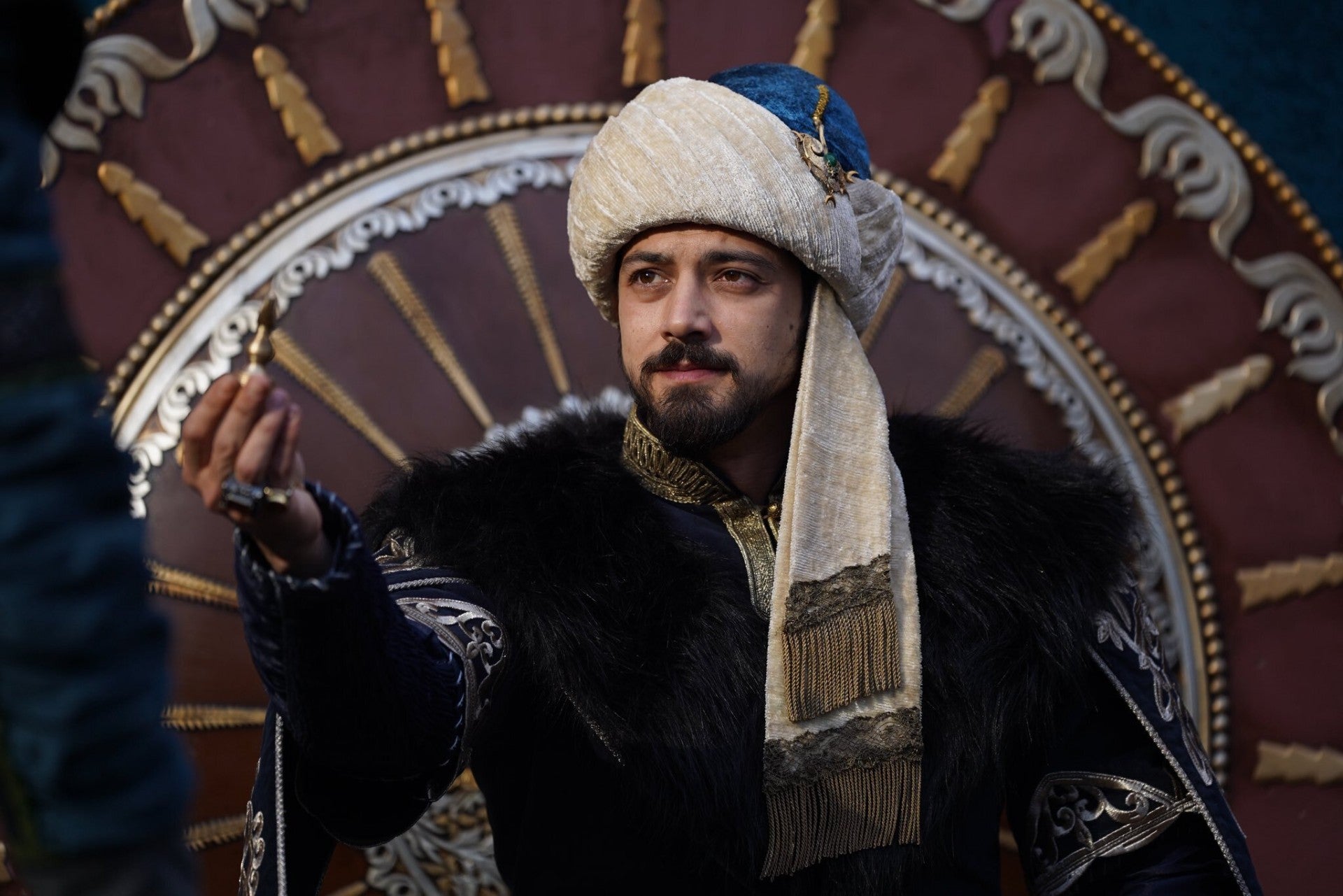 المؤسس أورهان